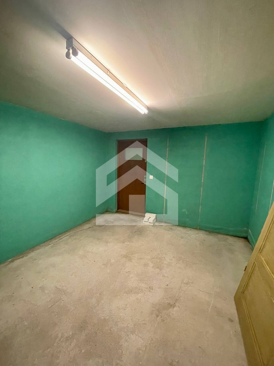 Exklusives Wohn- und Geschäftshaus direkt am Fluss Emån – Ein Juwel in Schweden / Småland