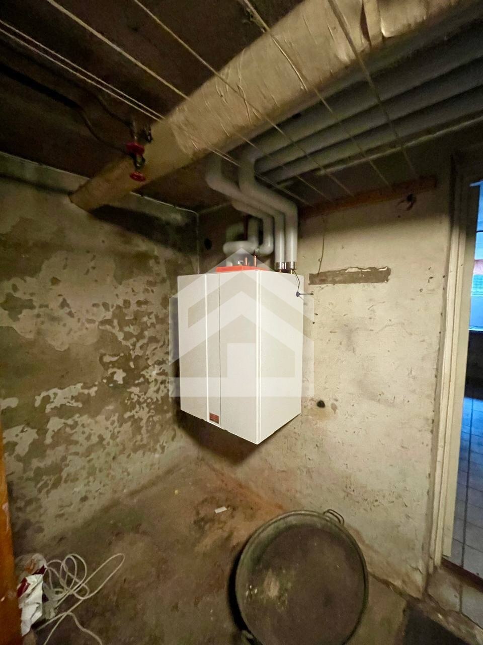 Exklusives Wohn- und Geschäftshaus direkt am Fluss Emån – Ein Juwel in Schweden / Småland