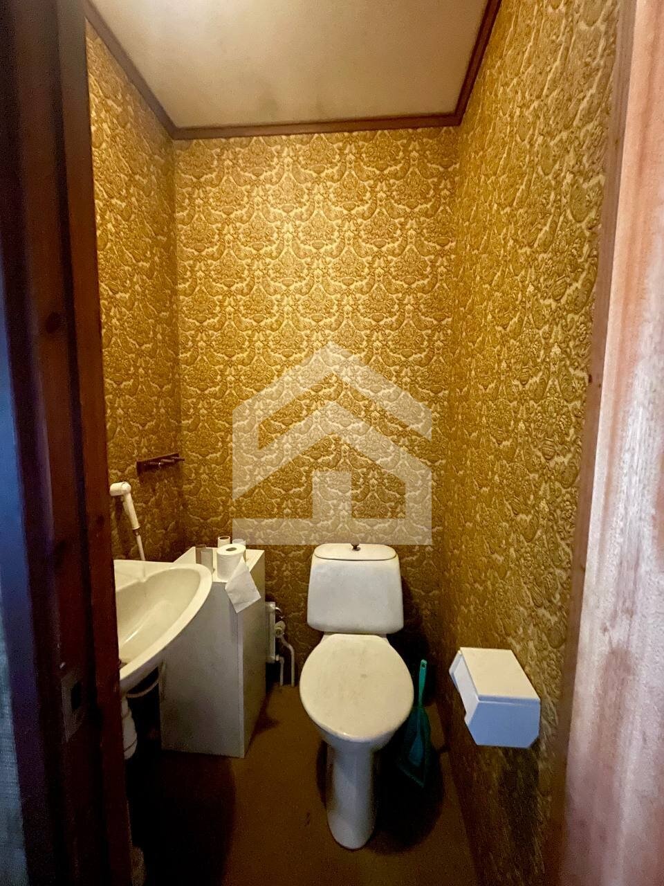 Exklusives Wohn- und Geschäftshaus direkt am Fluss Emån – Ein Juwel in Schweden / Småland