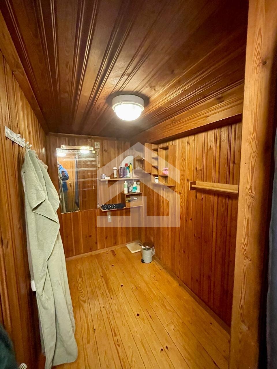 Exklusives Wohn- und Geschäftshaus direkt am Fluss Emån – Ein Juwel in Schweden / Småland