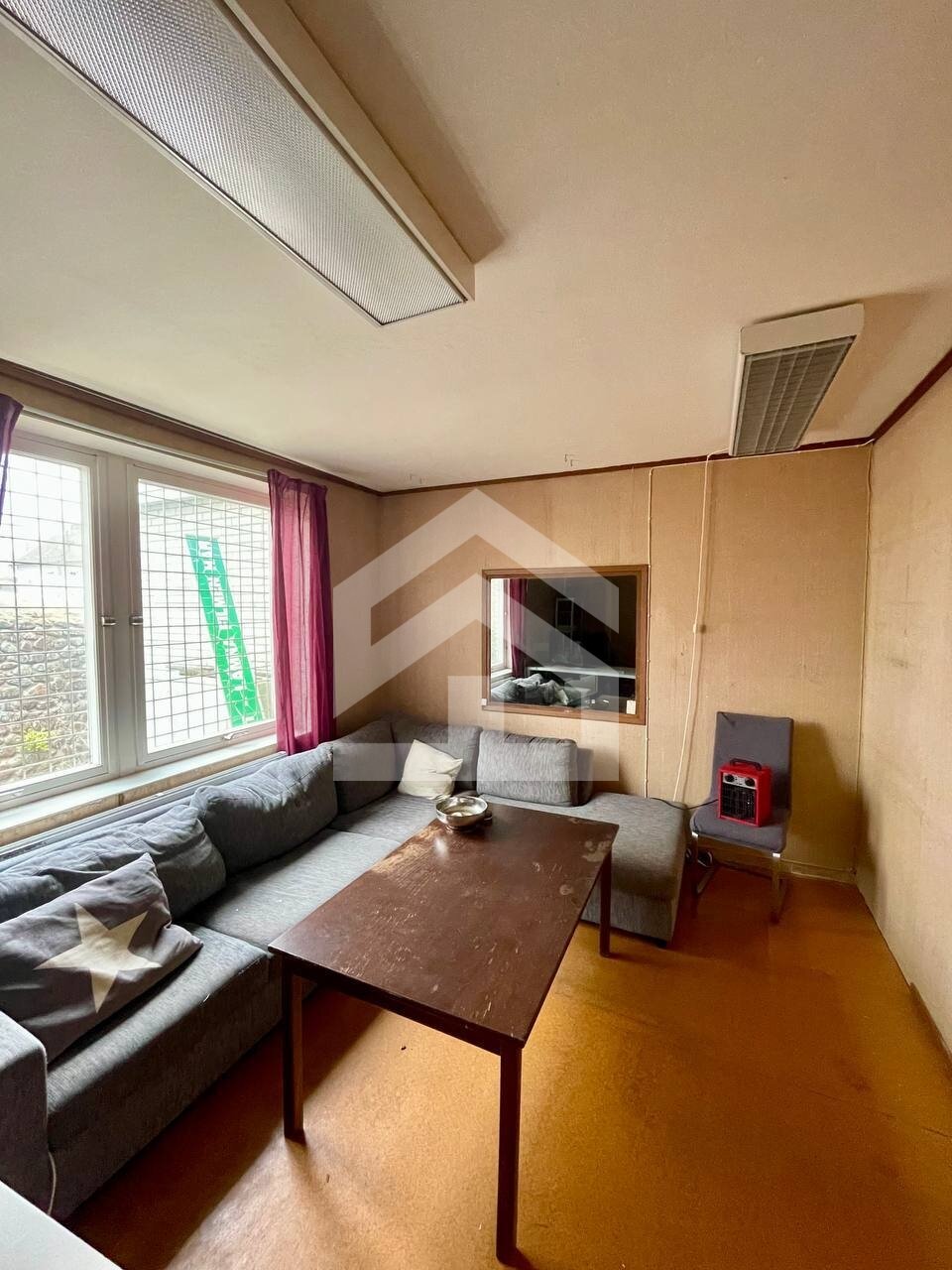 Exklusives Wohn- und Geschäftshaus direkt am Fluss Emån – Ein Juwel in Schweden / Småland