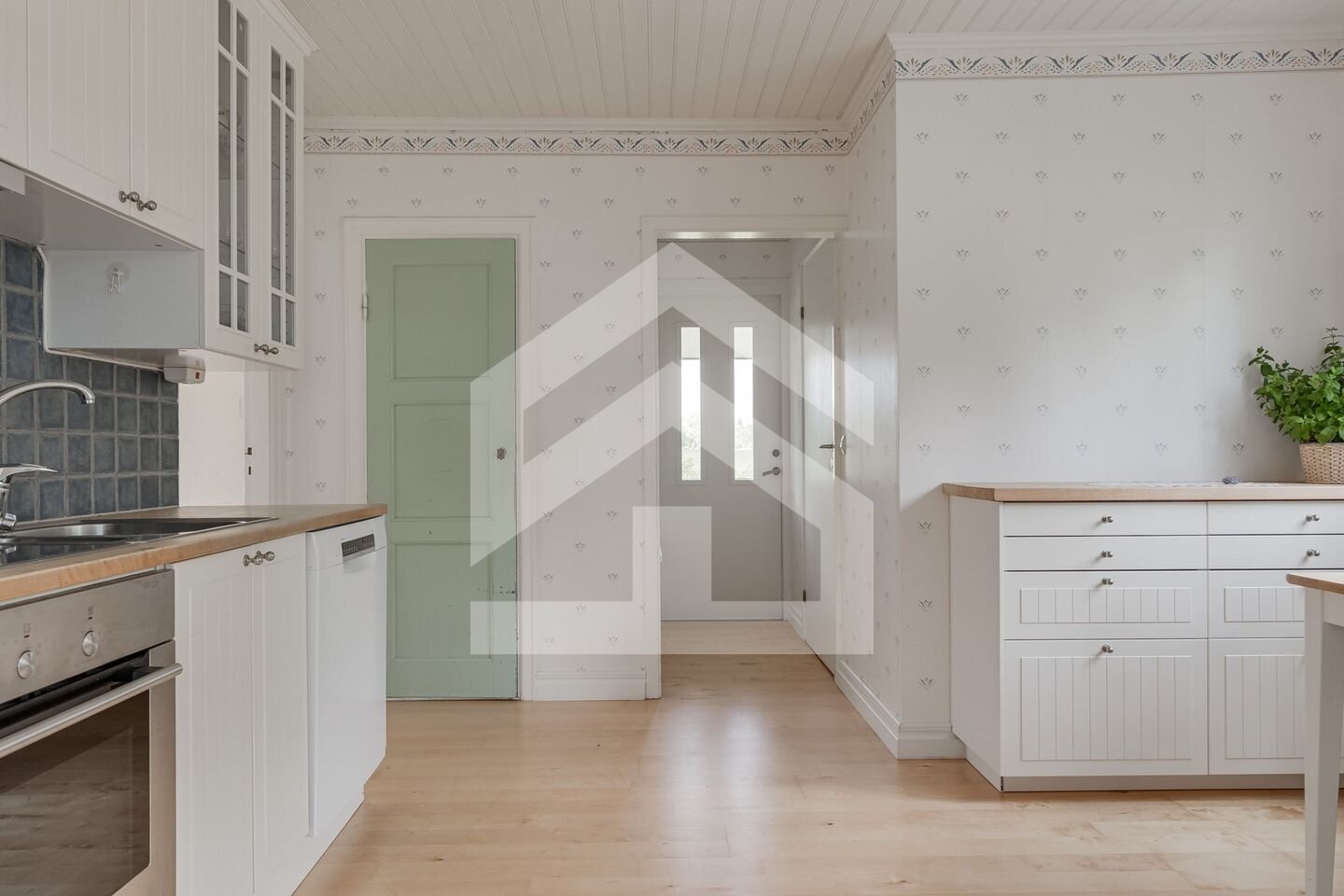 Traumhafter Meerblick in Småland: Klassisches Schweden-Haus in Küstenlage / am Meer von Timmernabben