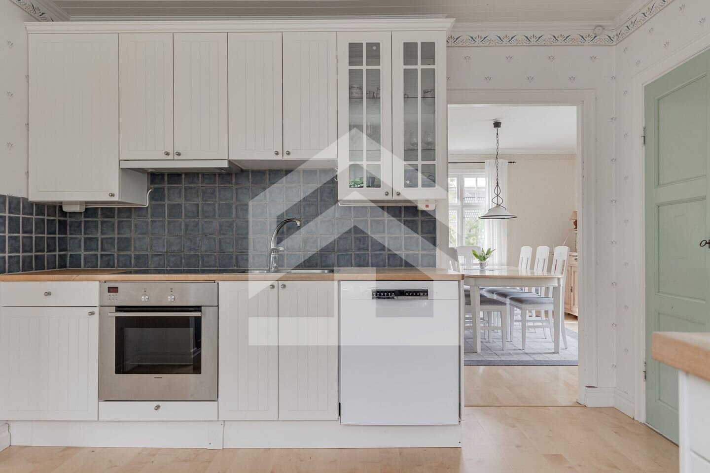 Traumhafter Meerblick in Småland: Klassisches Schweden-Haus in Küstenlage / am Meer von Timmernabben