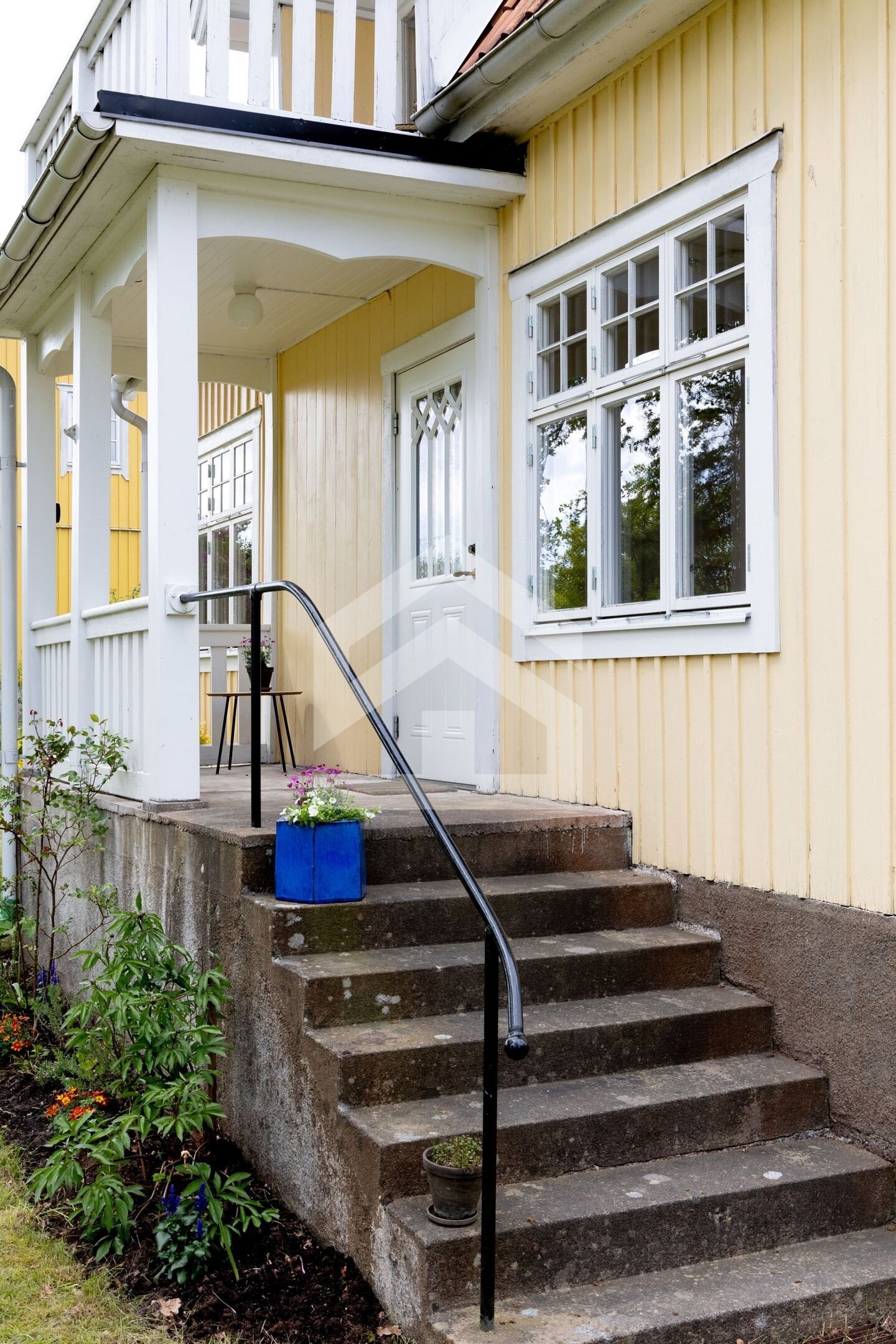 Traumhafter Meerblick in Småland: Klassisches Schweden-Haus in Küstenlage / am Meer von Timmernabben