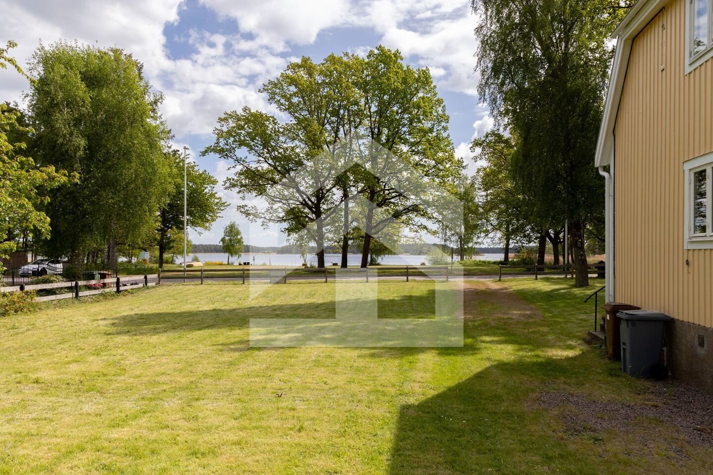 Traumhafter Meerblick in Småland: Klassisches Schweden-Haus in Küstenlage / am Meer von Timmernabben