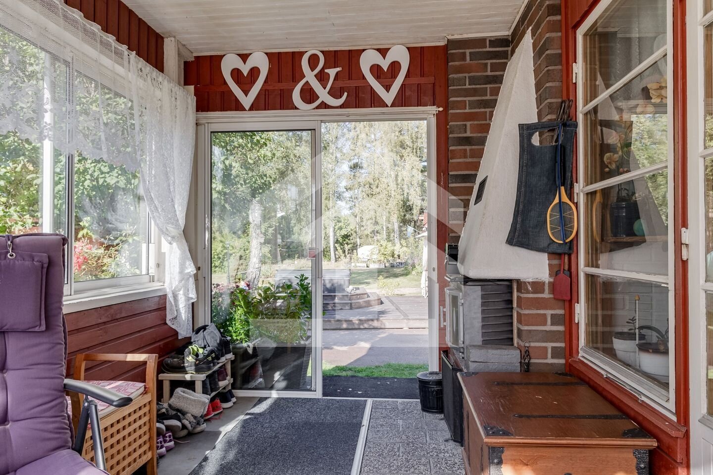 Lebensqualität pur in Schweden: Wellness-Villa mit Meerblick und Sauna im Herzen von Småland