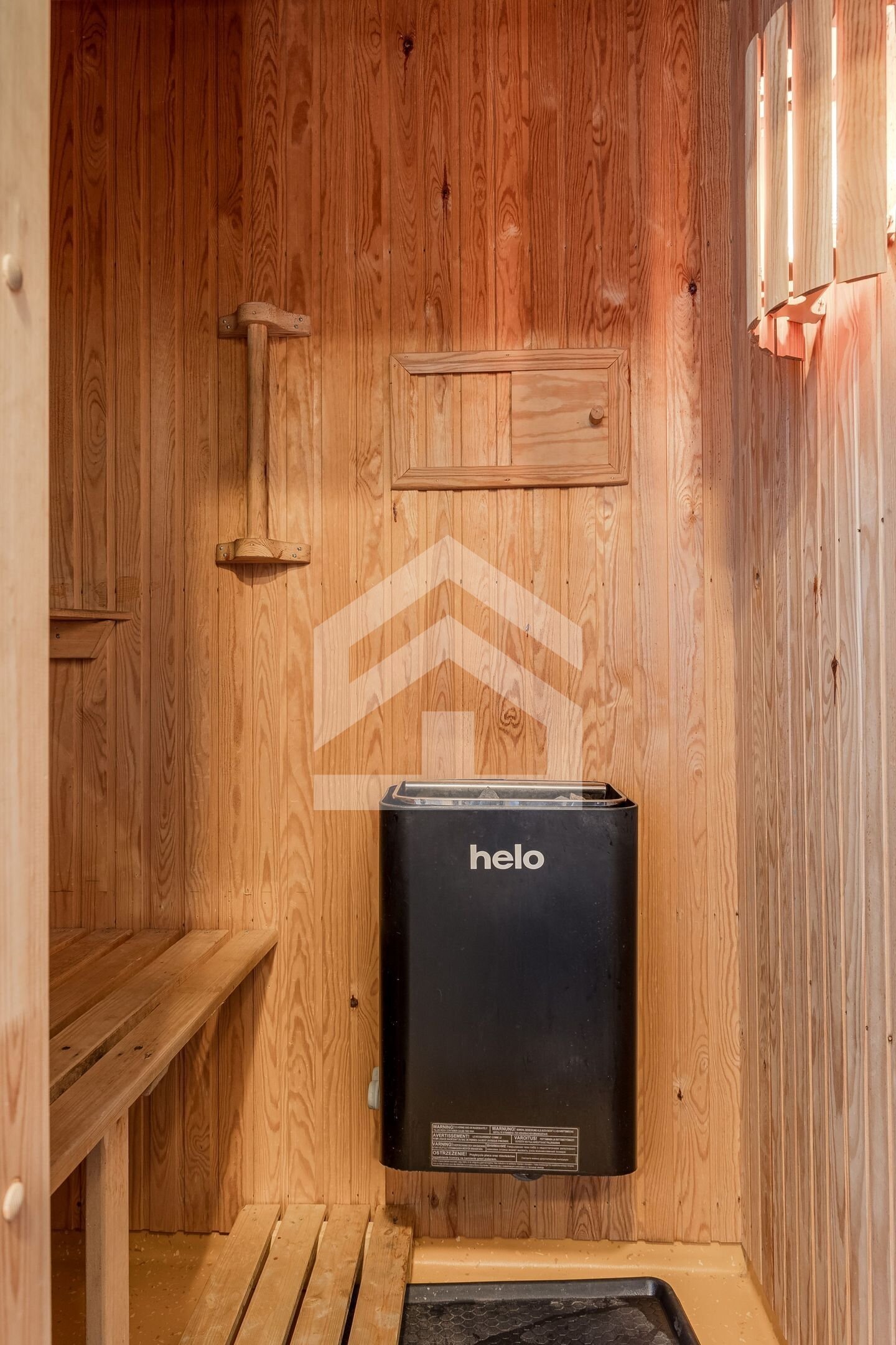 Lebensqualität pur in Schweden: Wellness-Villa mit Meerblick und Sauna im Herzen von Småland