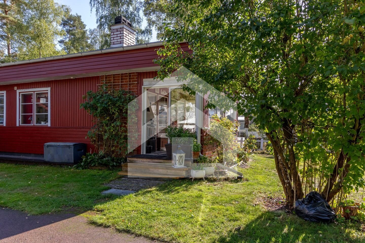 Lebensqualität pur in Schweden: Wellness-Villa mit Meerblick und Sauna im Herzen von Småland