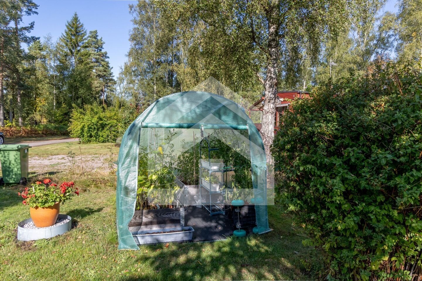 Lebensqualität pur in Schweden: Wellness-Villa mit Meerblick und Sauna im Herzen von Småland