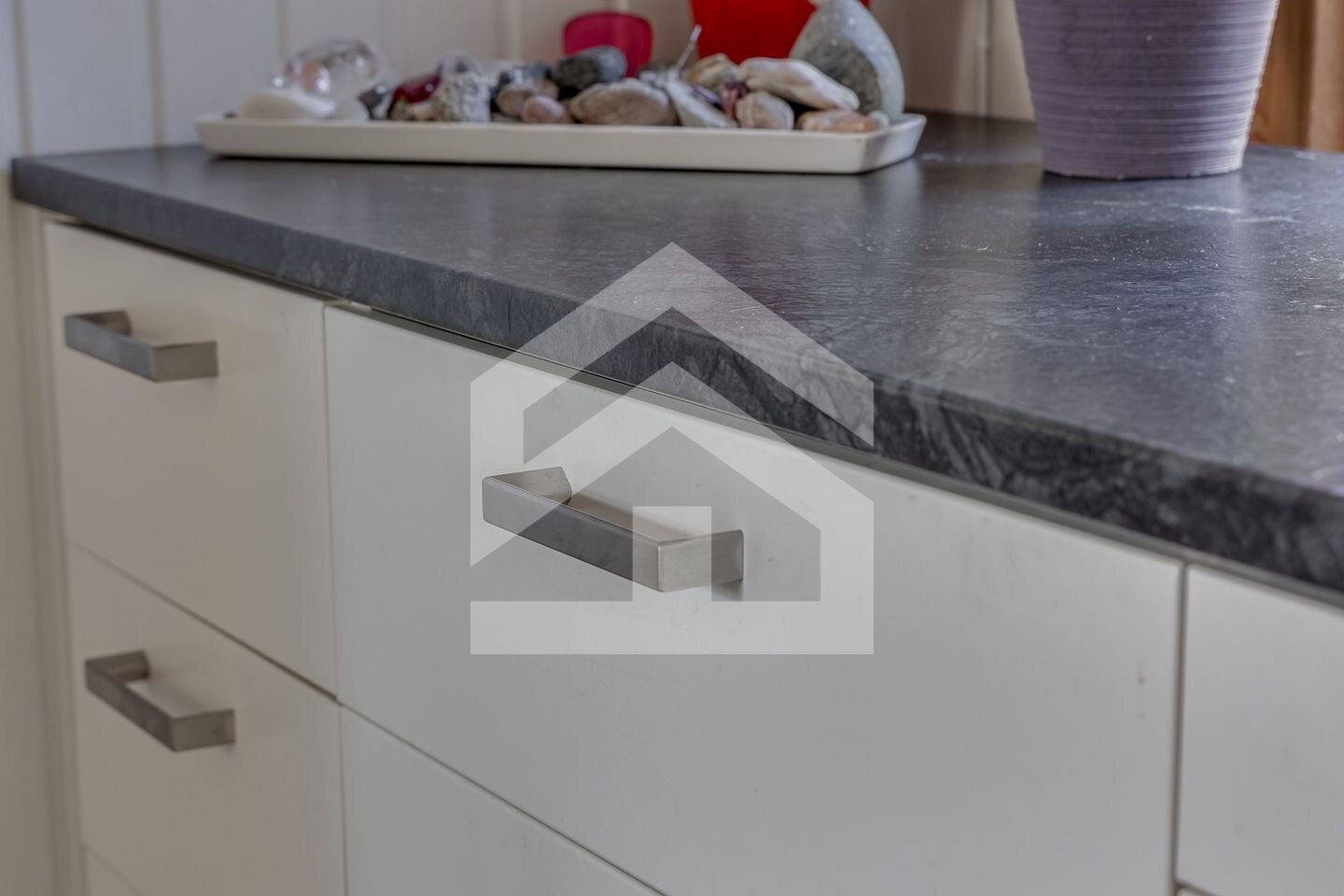 Lebensqualität pur in Schweden: Wellness-Villa mit Meerblick und Sauna im Herzen von Småland