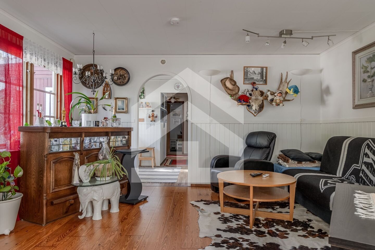 Lebensqualität pur in Schweden: Wellness-Villa mit Meerblick und Sauna im Herzen von Småland