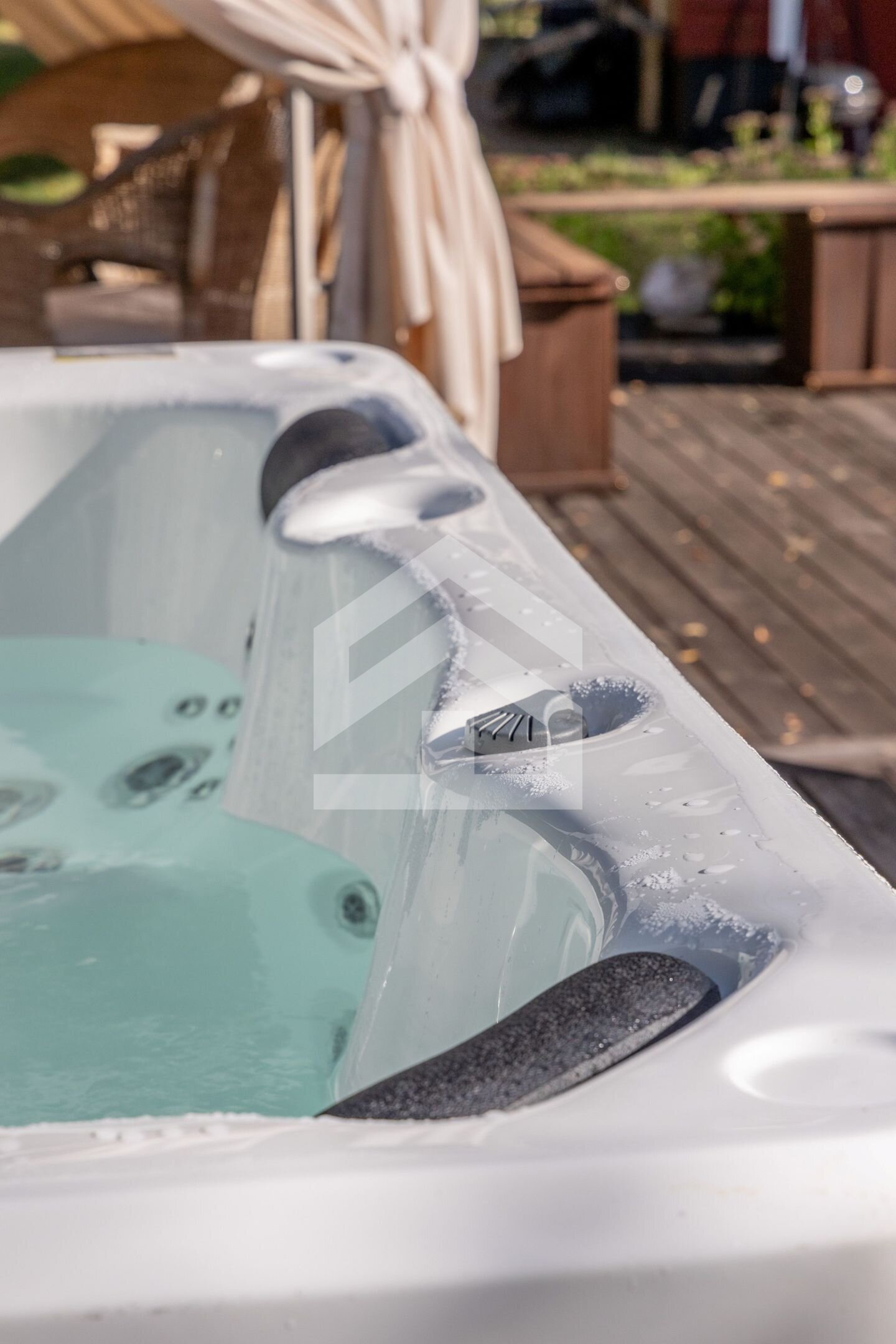 Lebensqualität pur in Schweden: Wellness-Villa mit Meerblick und Sauna im Herzen von Småland