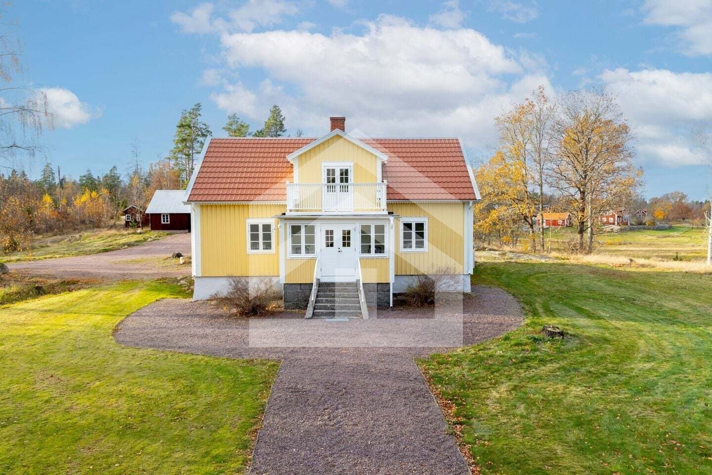 Dein eigener kleiner Hof in Schweden: Traumhafte Naturlage in Småland – ideal für Tierfreunde 