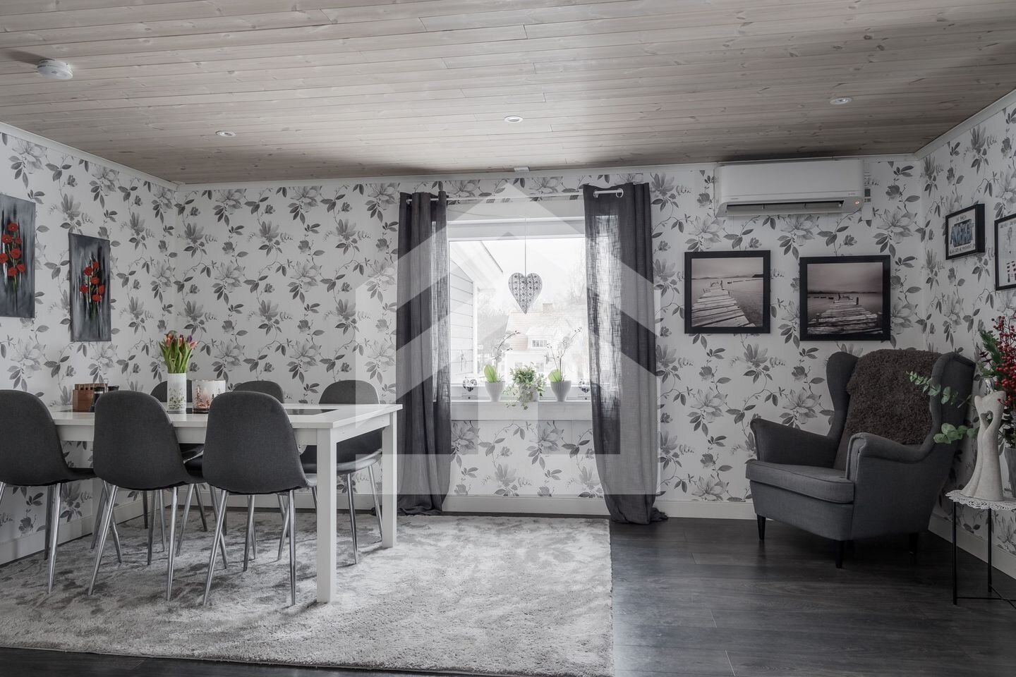 Familienglück in Schweden: Renovierte Villa mit eigenem Pool im idyllischen Småland