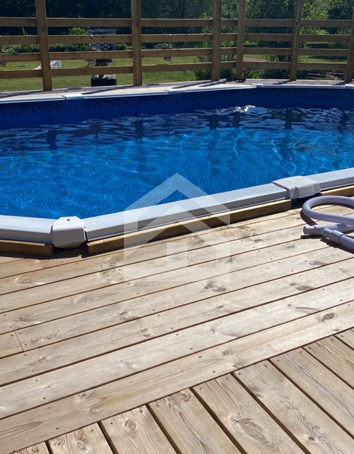 Familienglück in Schweden: Renovierte Villa mit eigenem Pool im idyllischen Småland