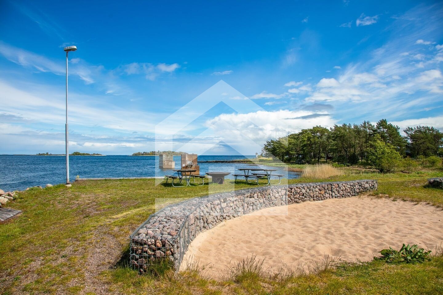 Großzügiges Ferienhaus mit Meerblick auf der Insel Oknö in Schweden