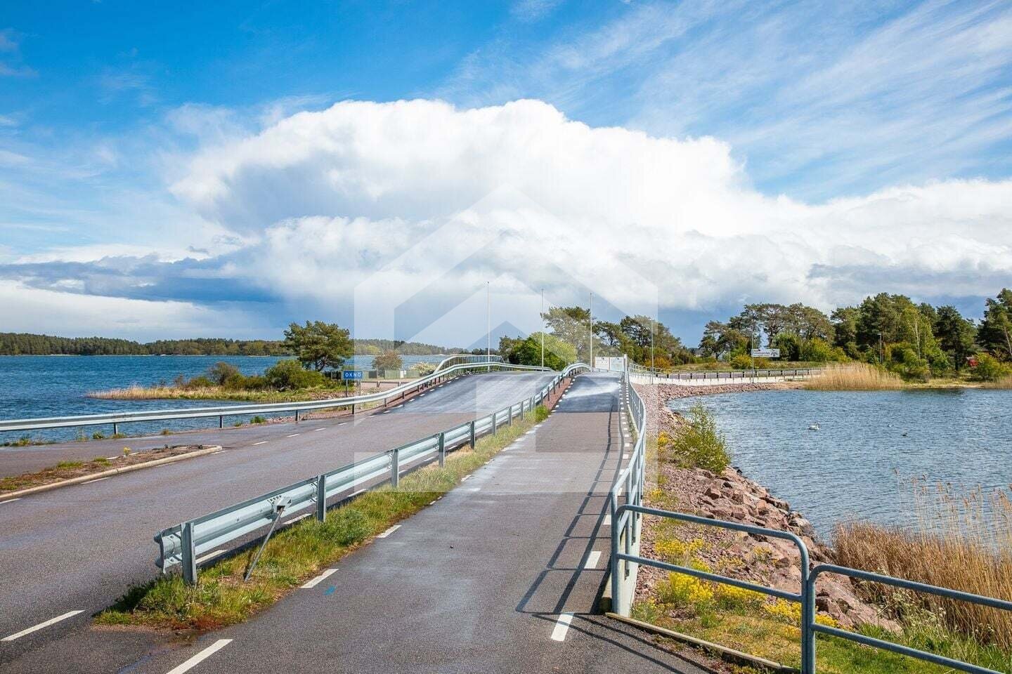 Großzügiges Ferienhaus mit Meerblick auf der Insel Oknö in Schweden