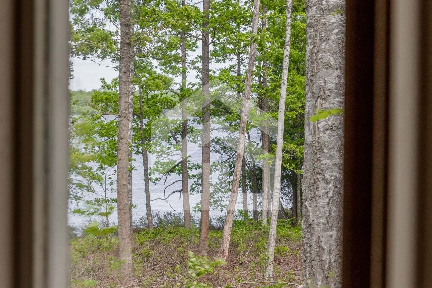 Traumhafte See-Lage in Schweden: Dein charmantes Ferienhäuschen im Herzen von Småland!