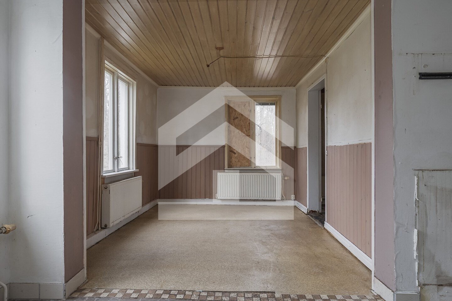 Dein kreatives Schweden - Projekt: Geräumiges Schweden Haus auf über 2.600 m² Grundstück zentral in Småland.