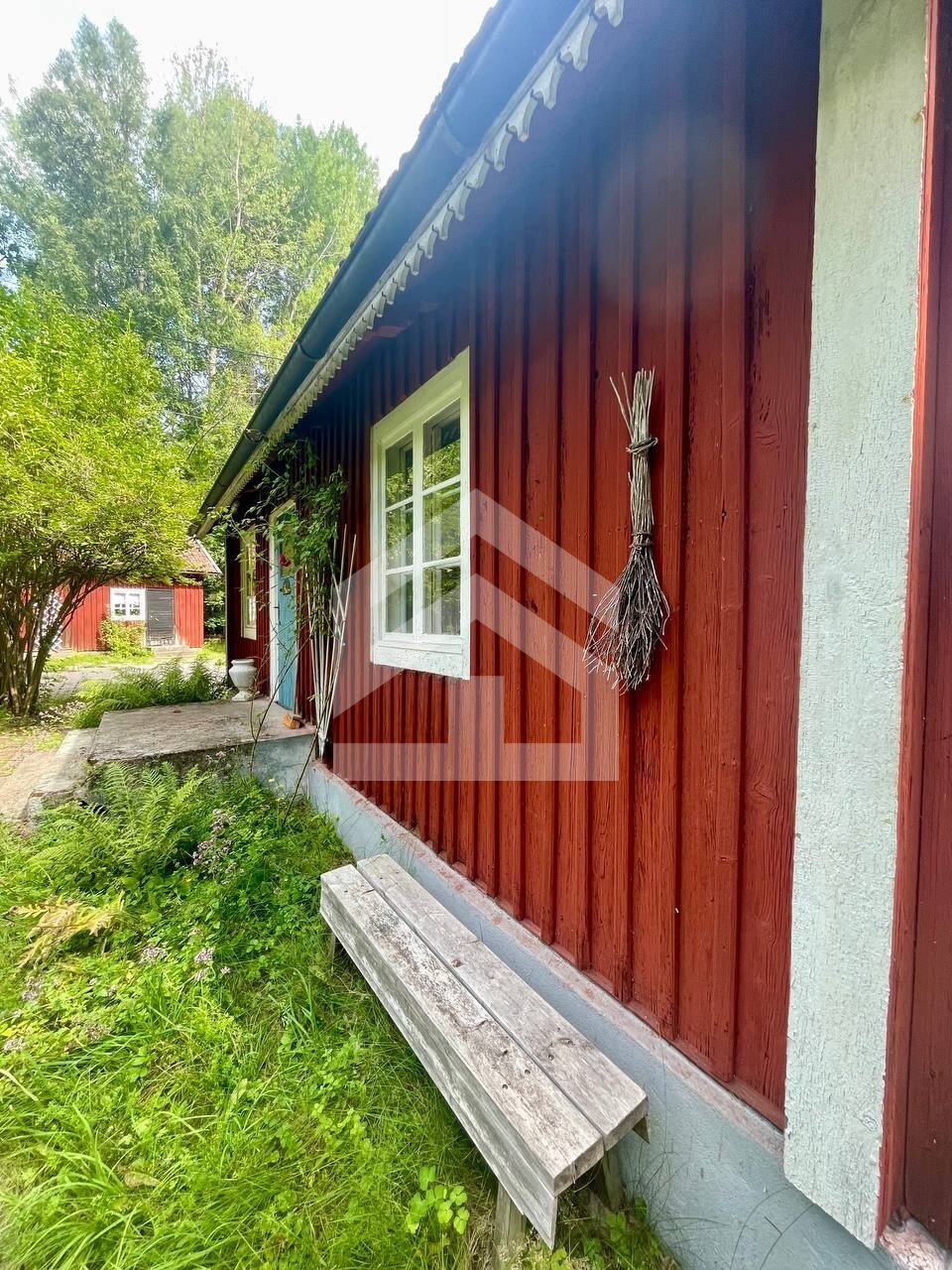 Traumhaftes Natur-Refugium in Schweden: Charmantes Haus / Ferienhaus / Torp mit riesigem Naturgrundstück in Småland.