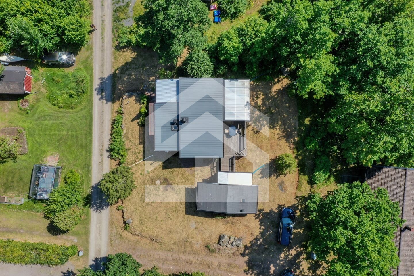Dein eigenes Seeparadies in Schweden: Stilvolles Schwedenhaus mit Sauna & Badesee in Småland