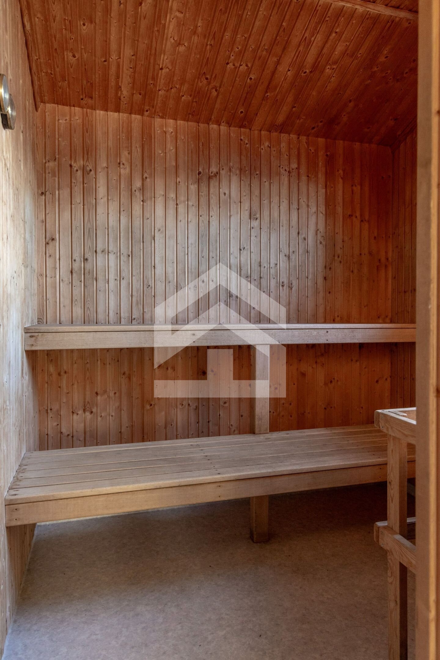 Dein eigenes Seeparadies in Schweden: Stilvolles Schwedenhaus mit Sauna & Badesee in Småland